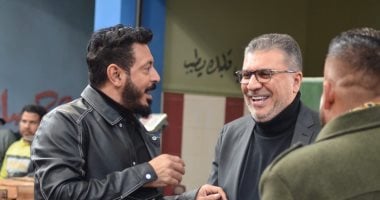 مخرج “المعلم”: المسلسل سيكون مفاجأة للمشاهد.. ومصطفى شعبان نجم كبير   حصري على لحظات