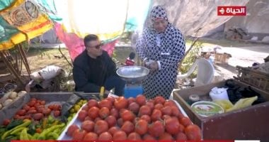 برنامج “واحد من الناس”.. عمرو الليثي يهدى بائعة خضار 5 آلاف جنيه   حصري على لحظات