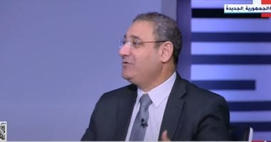 أحمد أيوب: الصحافة القومية تعمل لدى دافعي الضرائب لخدمتهم بالتنوير   حصري على لحظات