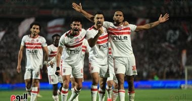 رقص هستيرى للاعبى الزمالك فى غرفة الملابس بعد الفوز على الأهلى.. فيديو   حصري على لحظات